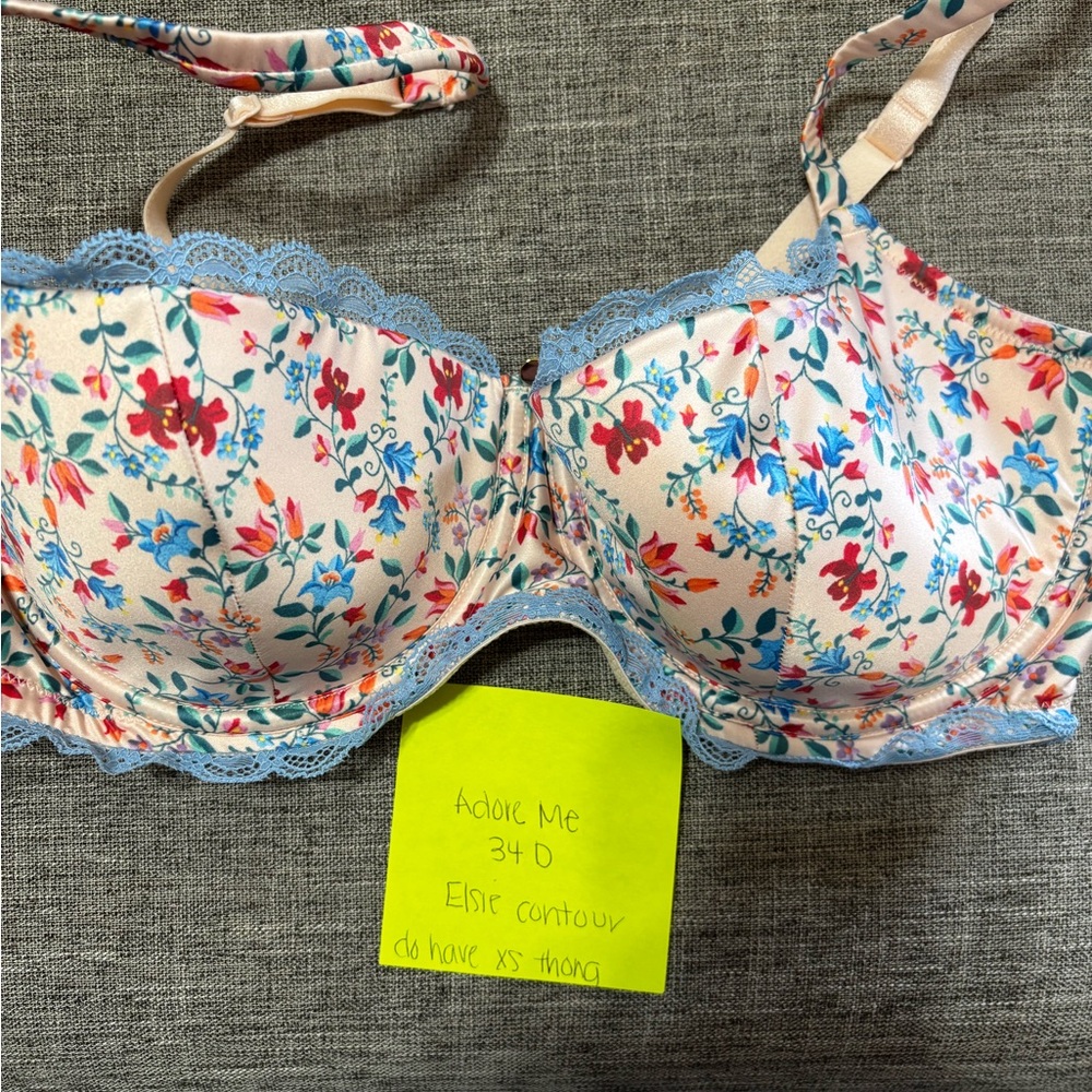 Adore Me Floral Contour Bra in Cream with Pink & Blue Flowers